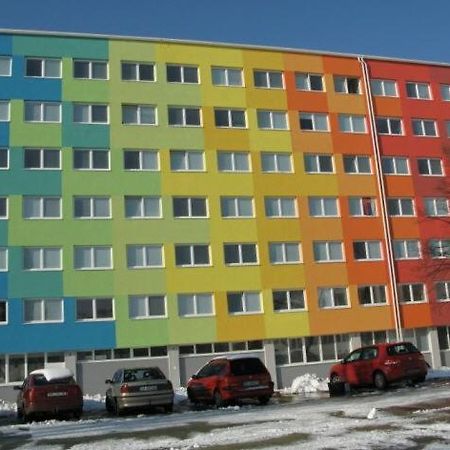 Uninova Hostel Братислава Екстер'єр фото